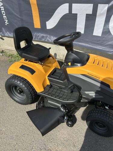 STIGA oldalkidobós fűnyíró traktor TORNADO 5108 W
