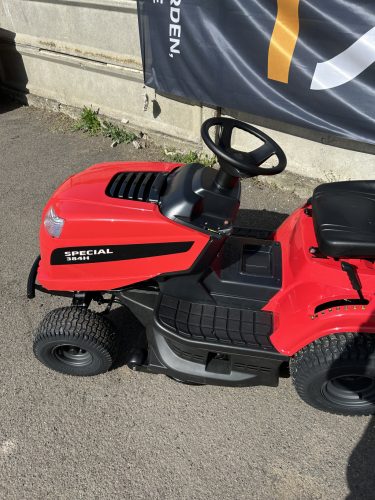 SPECIAL 384 H fűgyűjtős fűnyíró traktor