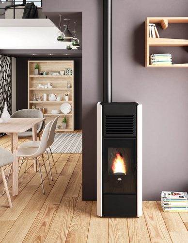 Ines pellet kályha (15,4 kW) Légcsatornázható