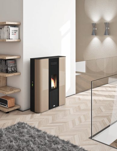 Diletta pellet kályha (10,5 kW) Légcsatornázható 2 csatornával.